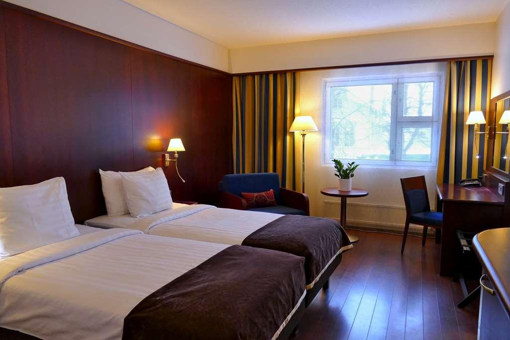 Hotel Kalliohovi Раума Номер фото